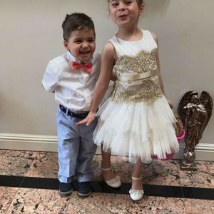 Meet your Posher, Sahar